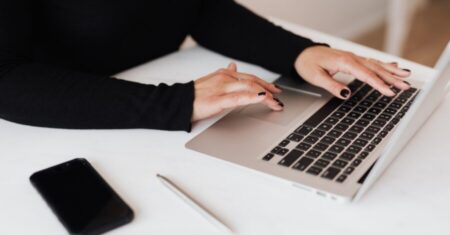 Como vender produtos digitais no Instagram sem ter loja